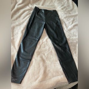 Abercrombie leather leggings size medium